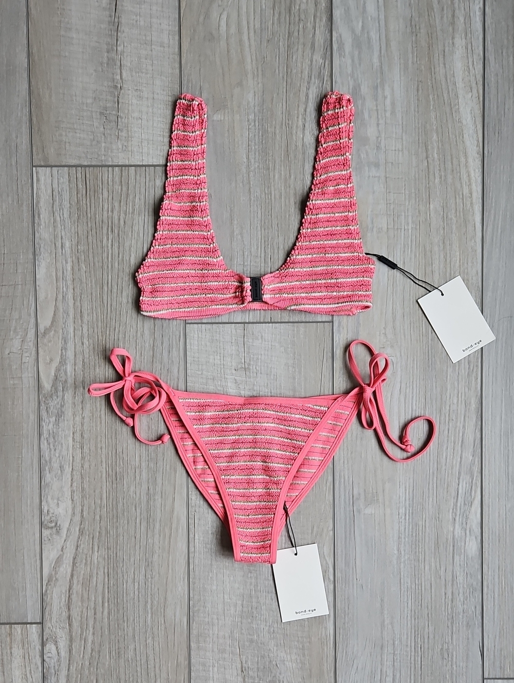 Bond Eye Bikini Set - Picture 1 of 9